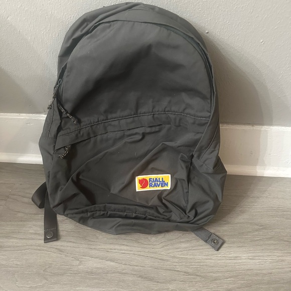FJallraven  back pack - one size